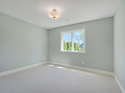 1838 Hunter Lane, Saint Paul, MN 55118