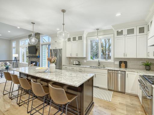 1838 Hunter Lane, Saint Paul, MN 55118