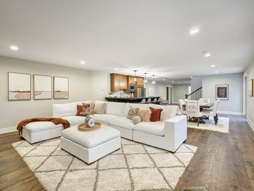 1838 Hunter Lane, Saint Paul, MN 55118