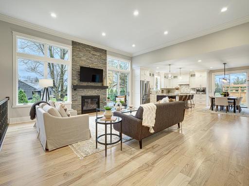 1838 Hunter Lane, Saint Paul, MN 55118