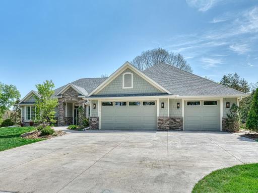 1838 Hunter Lane, Saint Paul, MN 55118