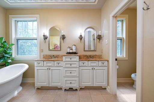 14259 Trace Ridge Road, Wayzata, MN 55391