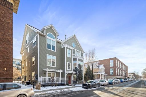 1805 3rd Avenue S, 201, Minneapolis, MN 55404