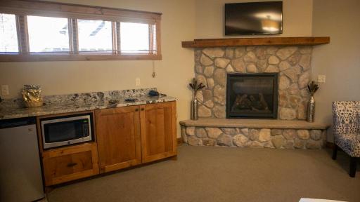 23736 Nokomis Avenue, 176,177,178, Nisswa, MN 56468