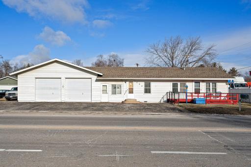 220 20th Street NW, Faribault, MN 55021