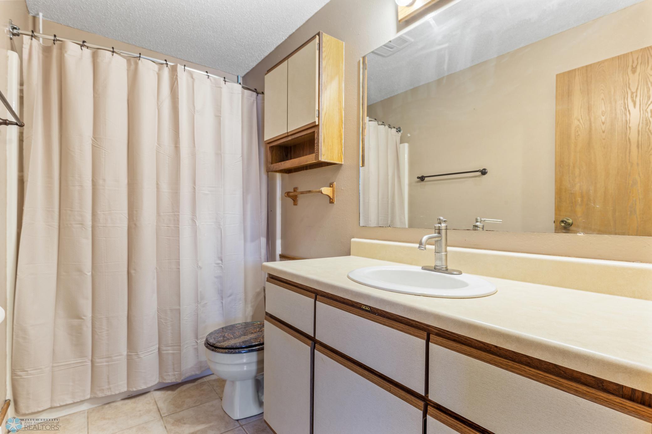 Lower Level Full Bathroom