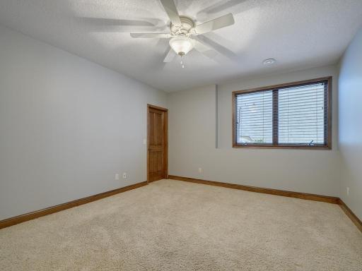 166 Stonebridge Road, Saint Paul, MN 55118