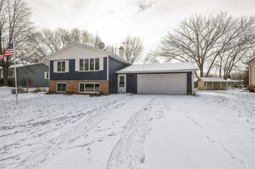 314_Alan_St_SW_Hutchinson_MN_55350_USA-Exterior-IMG_7598.jpg