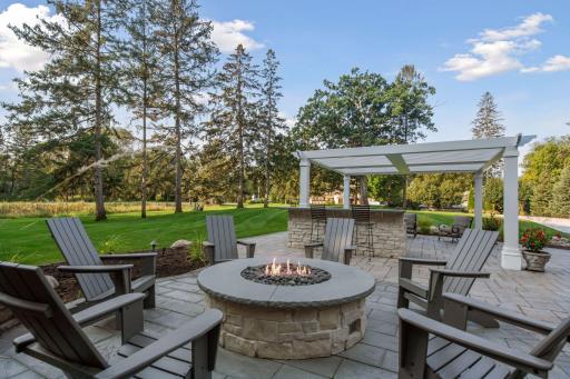 14700 Copperfield Place, Wayzata, MN 55391