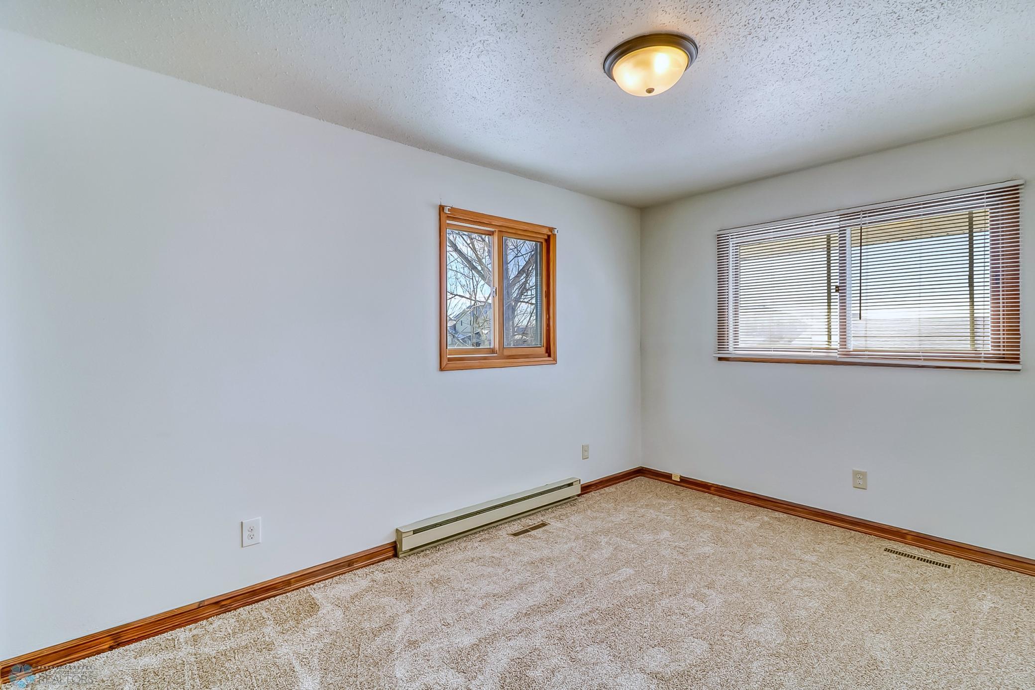 Bedroom3_0.jpg