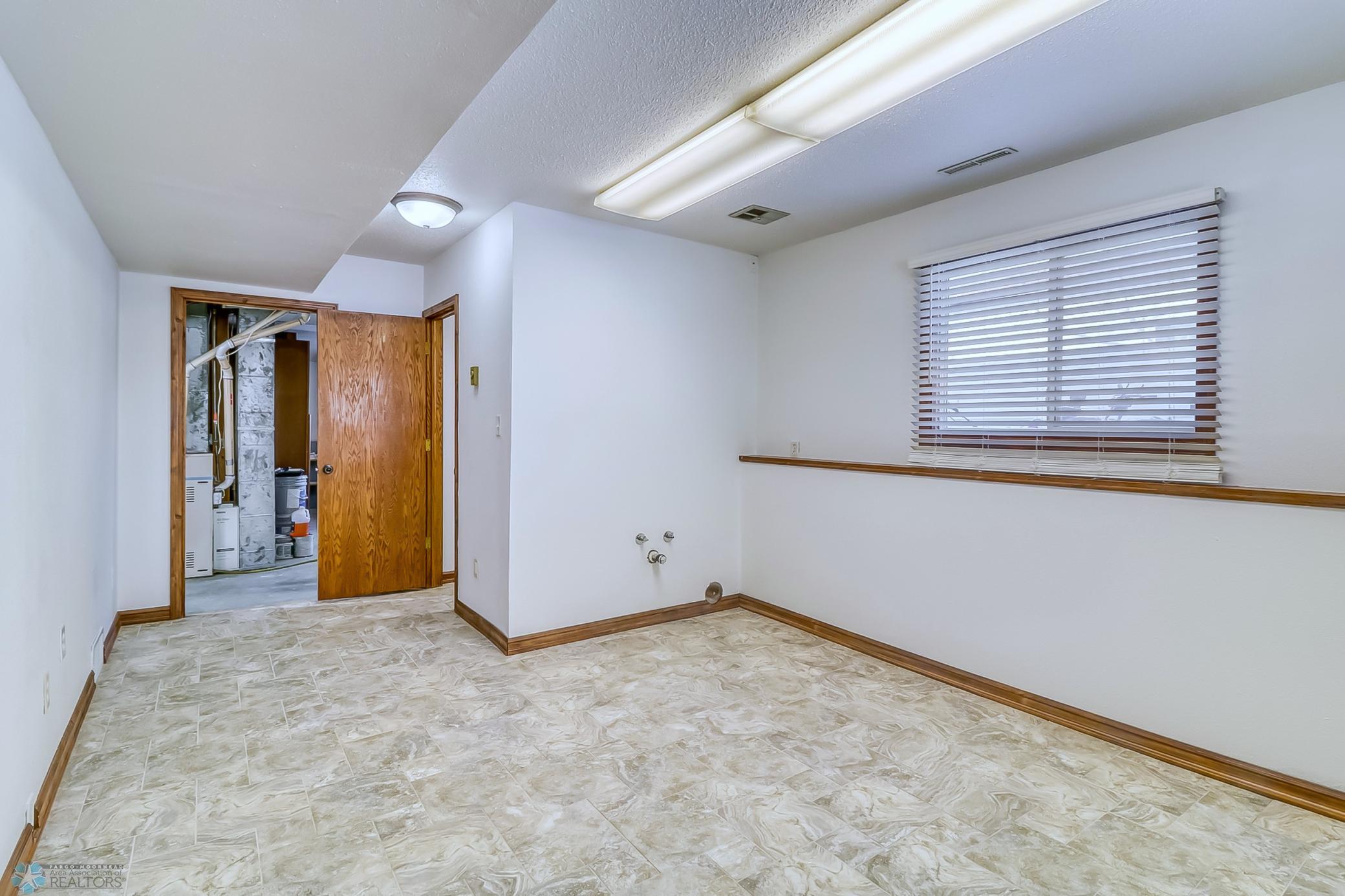 Basement Bonus room1_1.jpg
