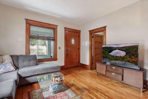 2724 Longfellow Avenue, Minneapolis, MN 55407