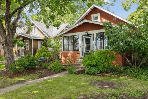 2724 Longfellow Avenue, Minneapolis, MN 55407