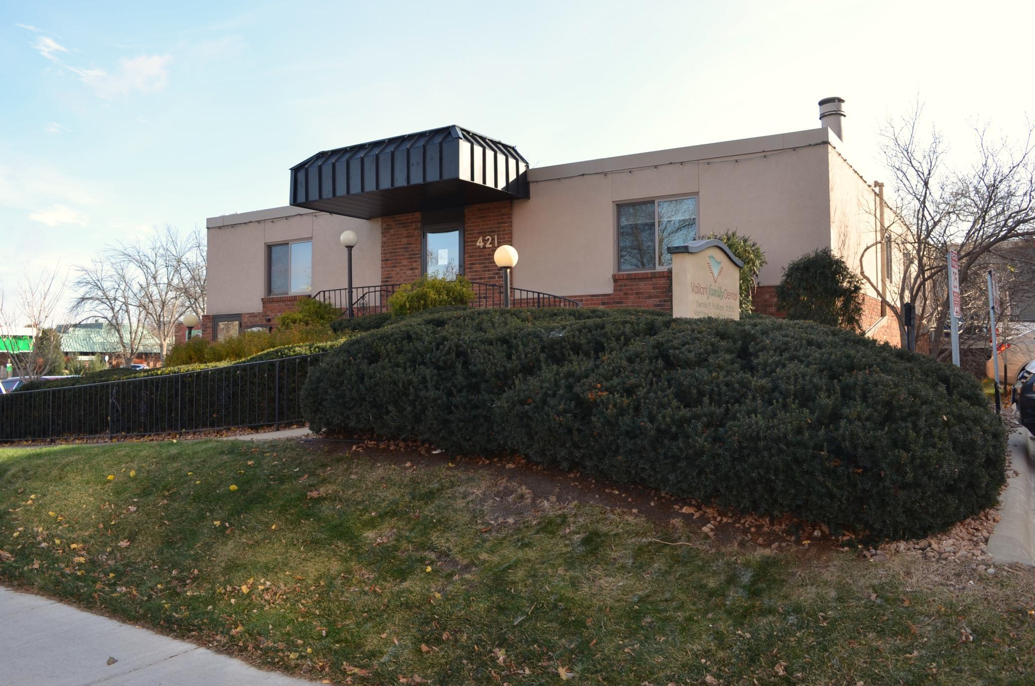 421 W 4th Blvd 1.JPG