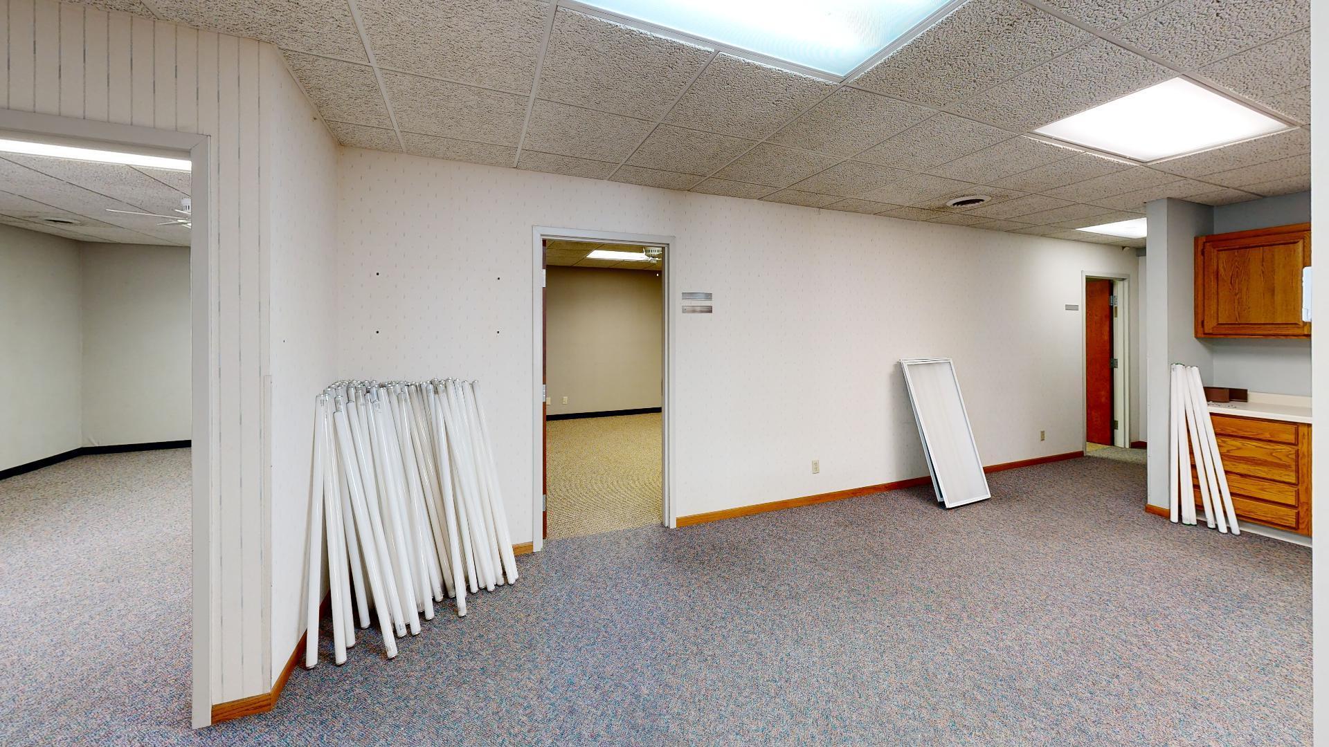 130-WILLMAR-Ave-Sw-Living-Room.jpg