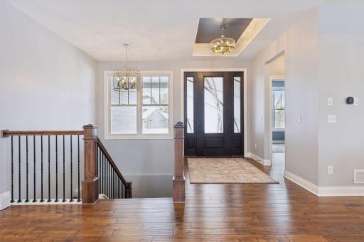 4245 Inland Lane N, Plymouth, MN 55446