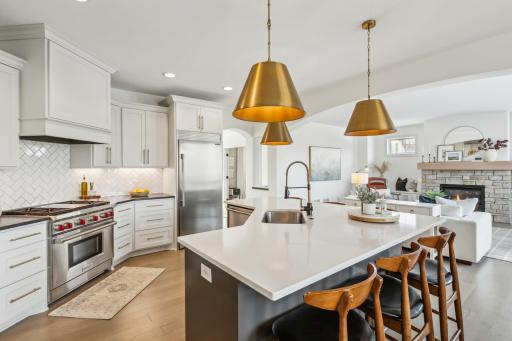 7682 Walnut Grove Lane N, Maple Grove, MN 55311