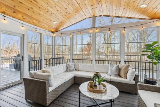 7682 Walnut Grove Lane N, Maple Grove, MN 55311