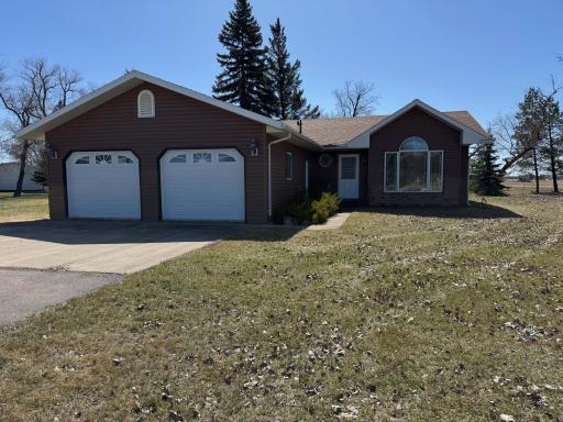 Photo for 604 E University Avenue, Badger, MN 56714 - Listing #6636716 604 E University Avenue, Badger, MN 56714