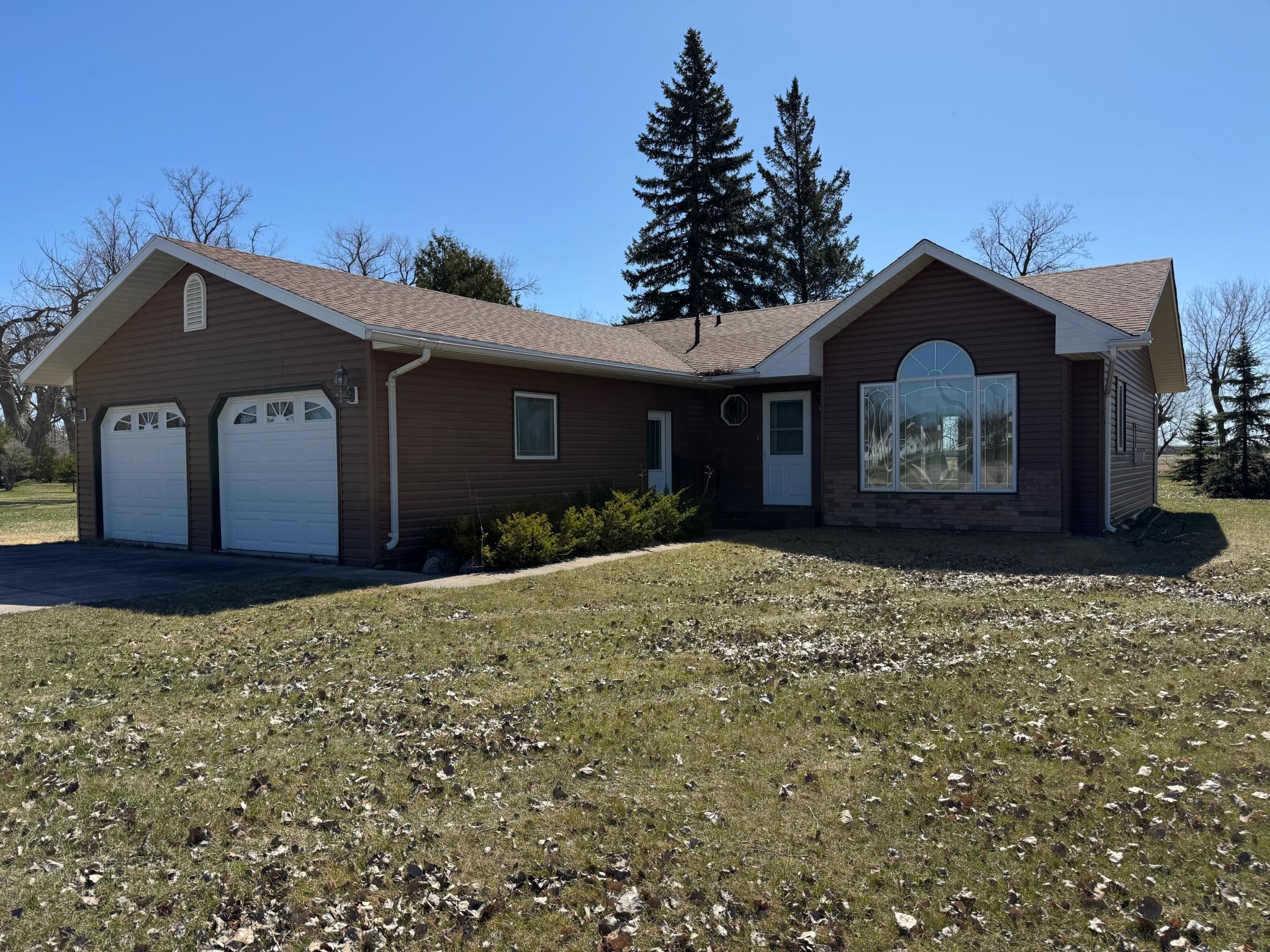 Photo for 604 E University Avenue, Badger, MN 56714 - Listing #6636716 604 E University Avenue, Badger, MN 56714