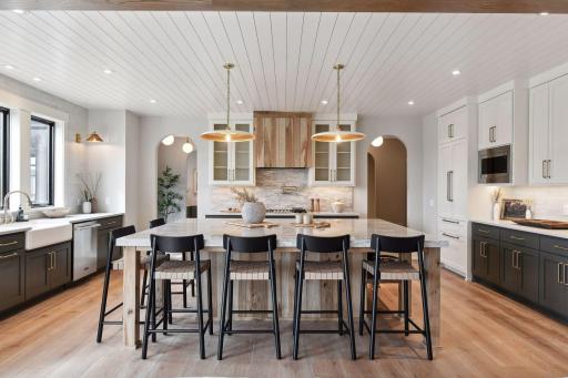 Gourmet Eat-in Kitchen *photo of like home