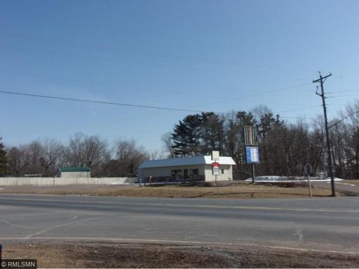 426 US Highway 63, Clear Lake, WI 54005