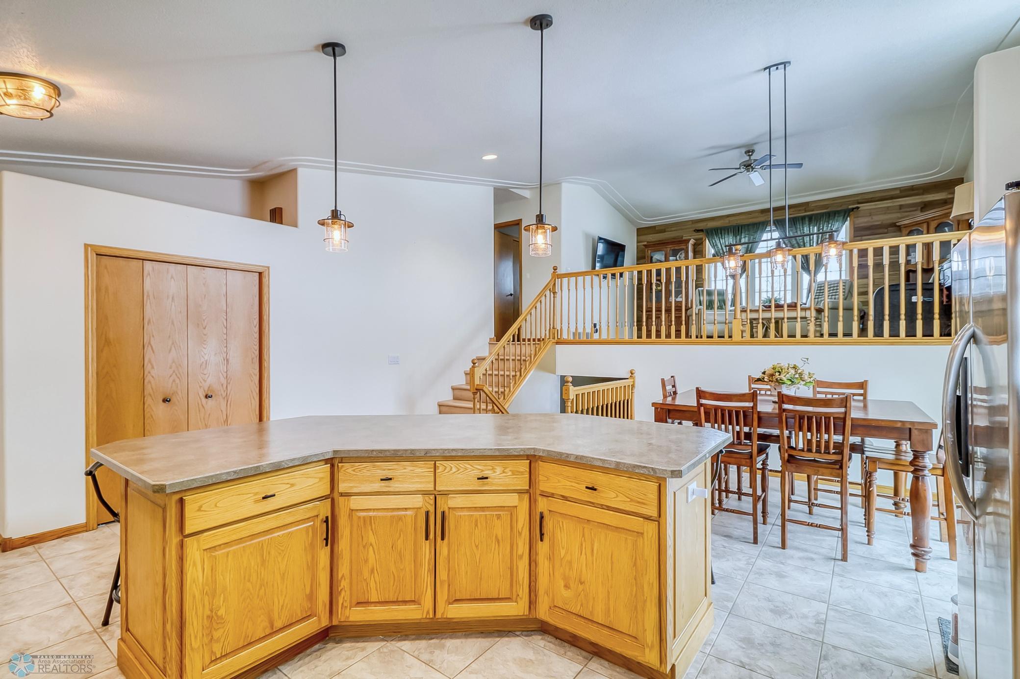 Kitchen1_3.jpg