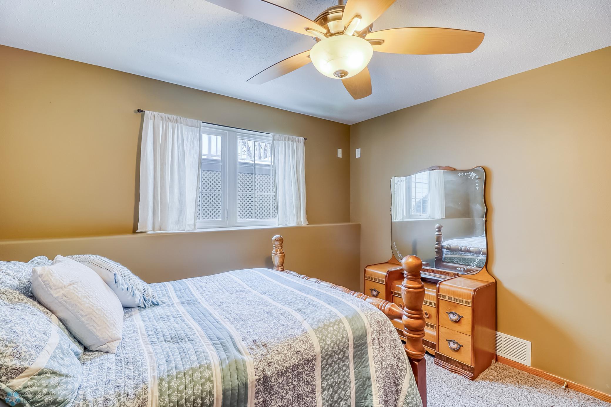 Basement Bedroom1_3.jpg