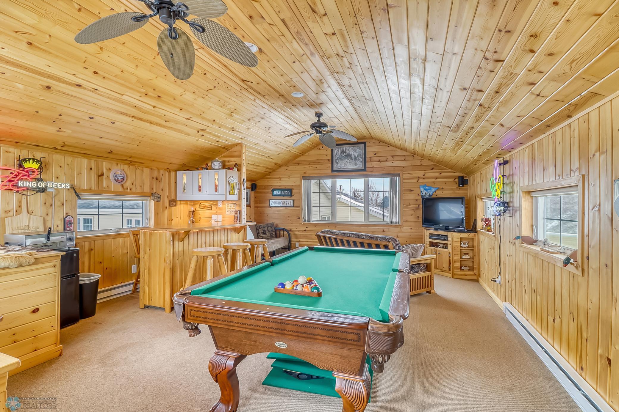 Unattached Garage Upstairs1_1.jpg