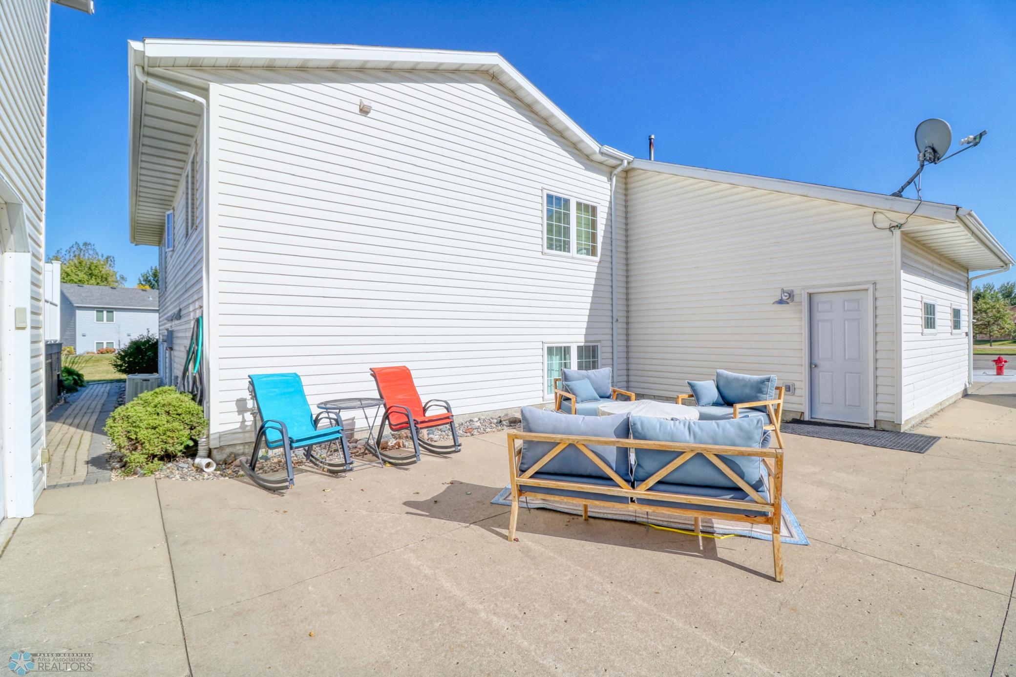 Back Patio1_1.jpg