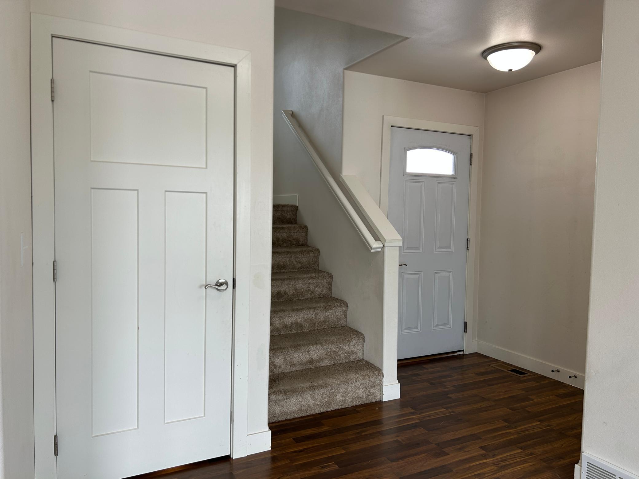 Front Entry And Stairway.JPG