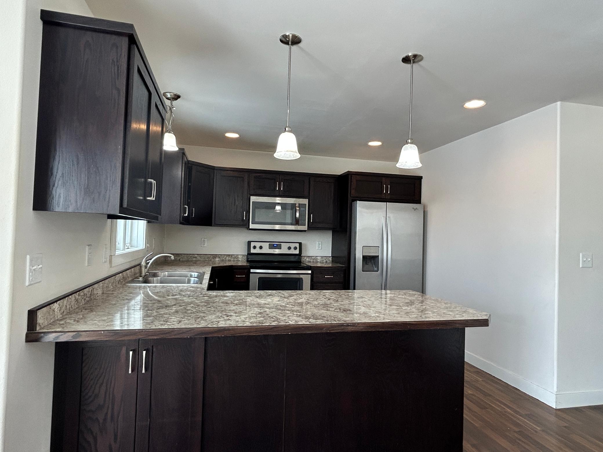 Large Bright Kitchen.JPG