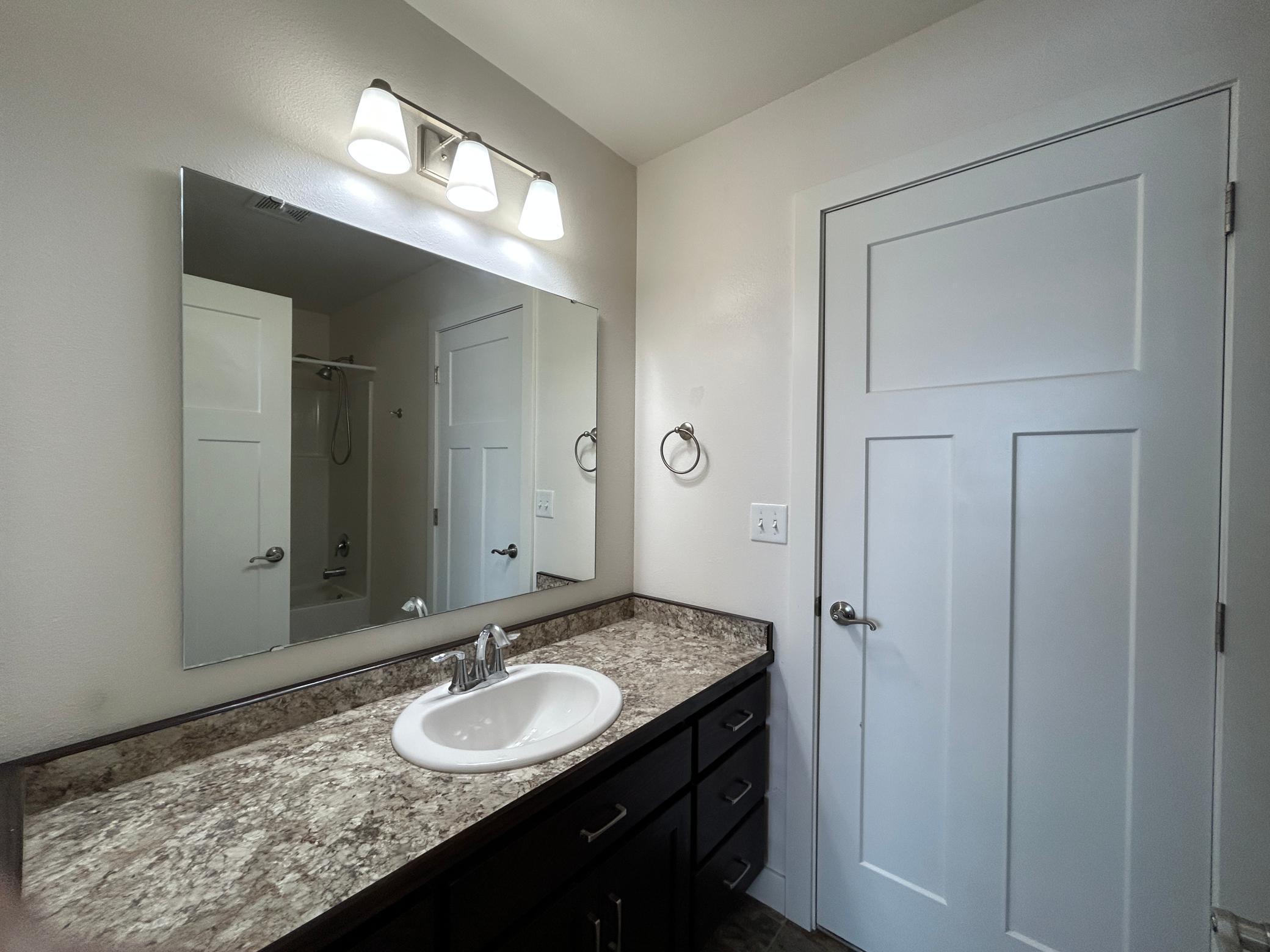 Second Floor Jack And Jill Bath.JPG