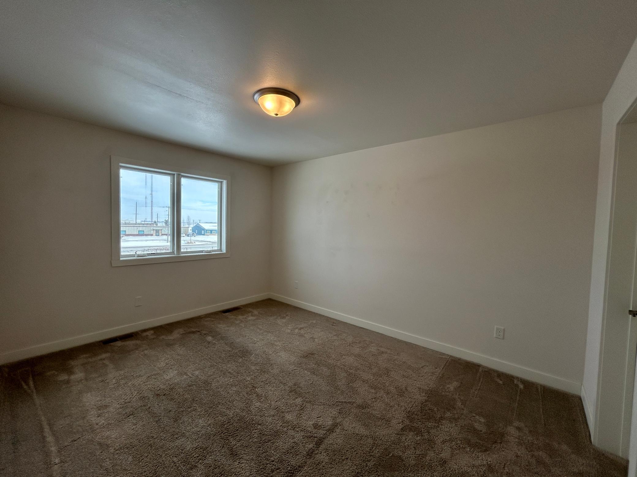 Bedroom 2.JPG