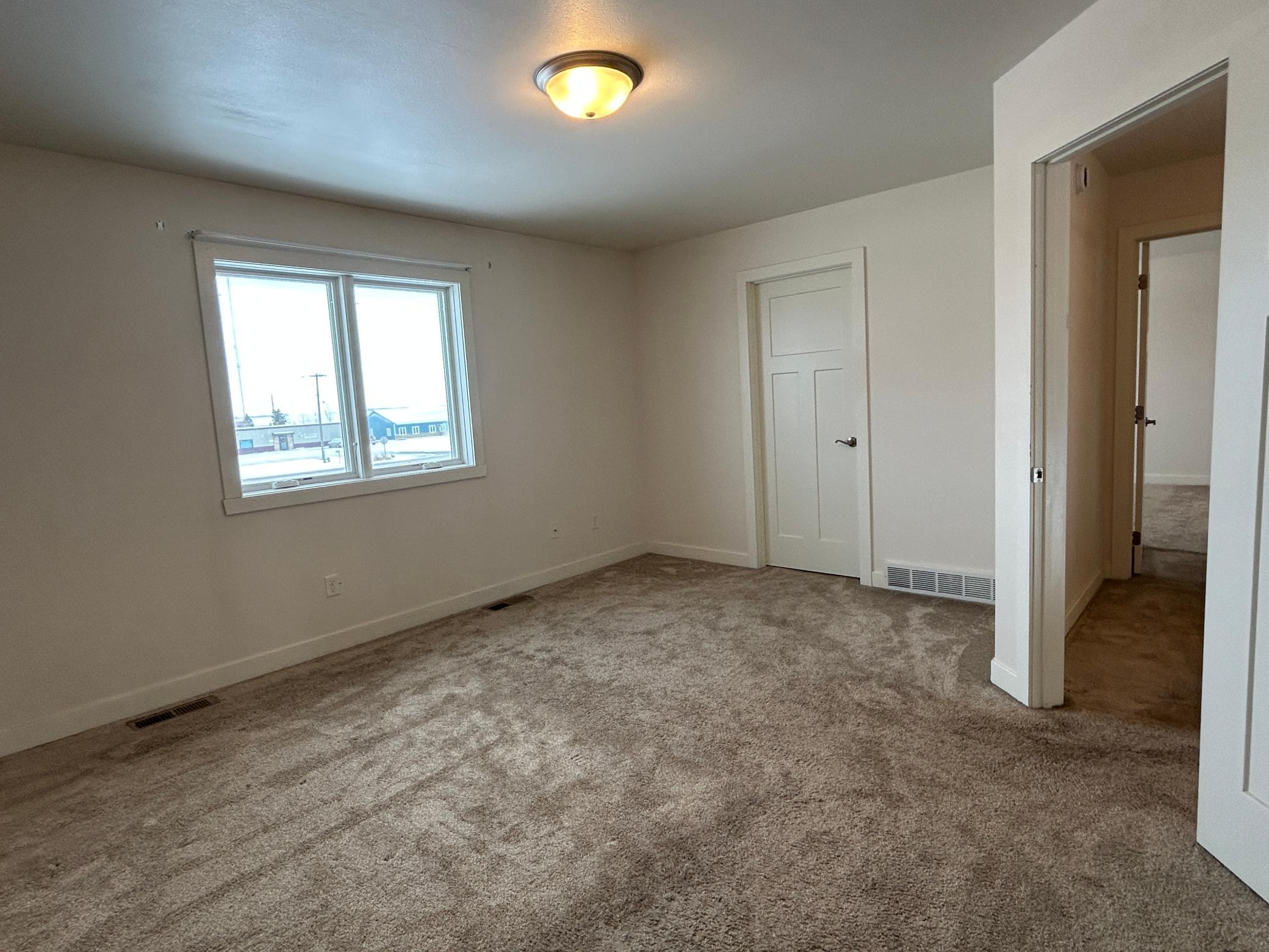 Master Bedroom.JPG
