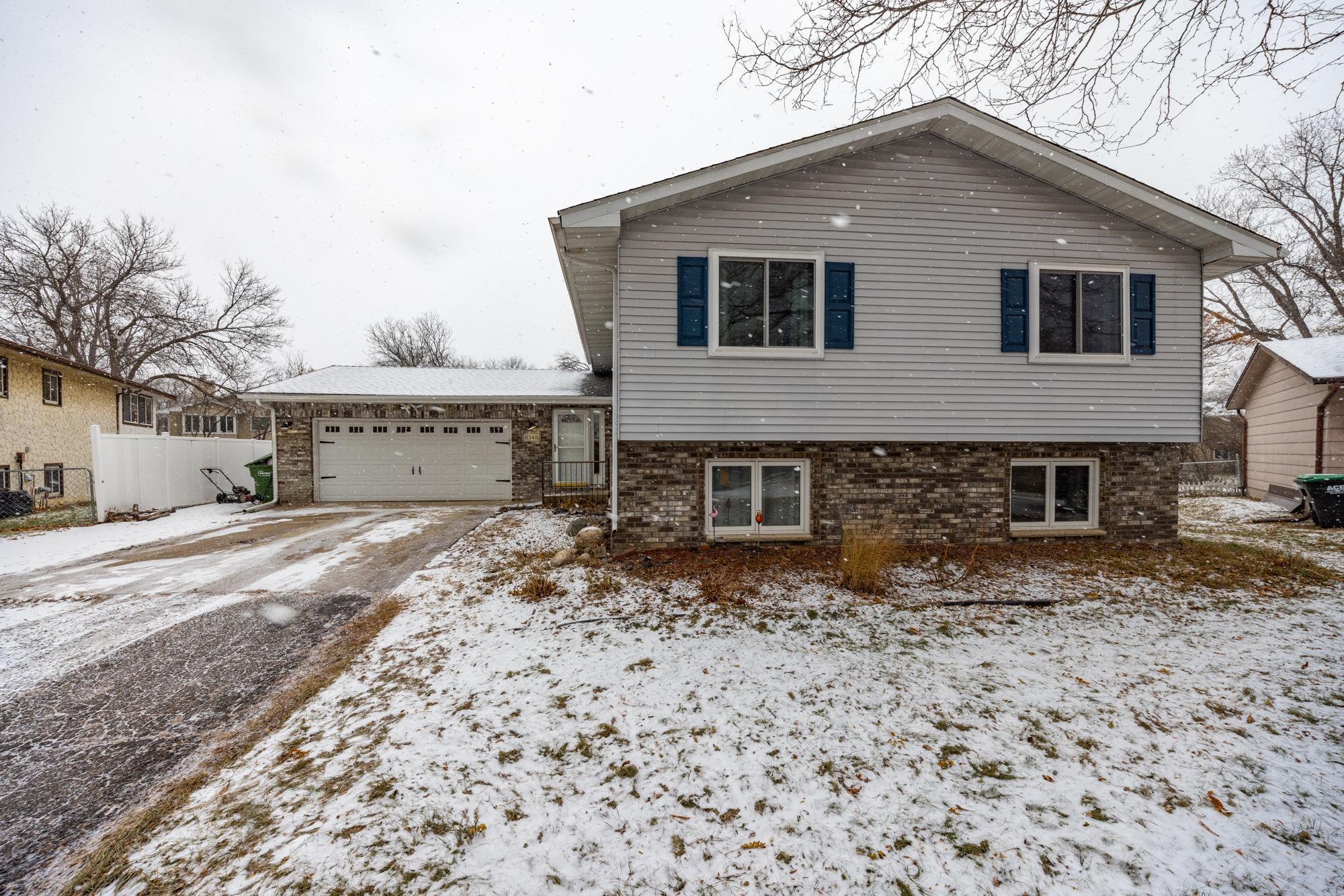 8348 Upton Avenue N, Brooklyn Park, MN 55444