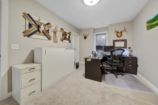 1933 Lexington Lane, North Mankato, MN 56003