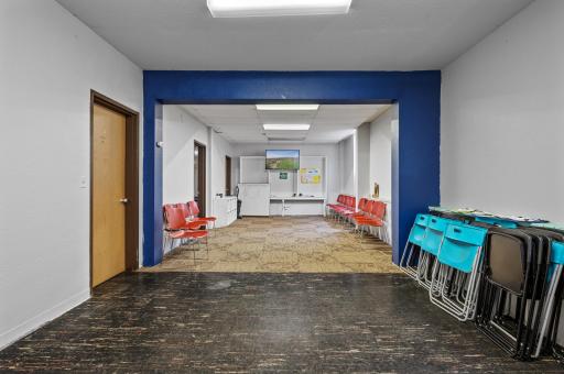 2521, 2524 Lyndale Avenue N, Minneapolis, MN 55411