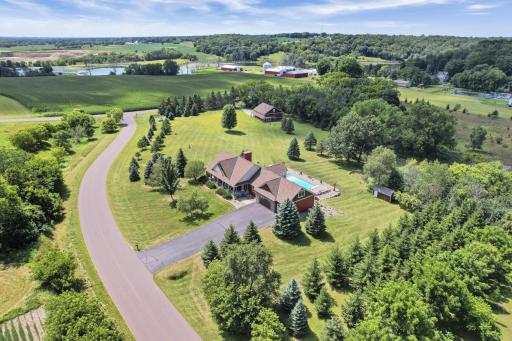 7936 Prairie Smoke Boulevard S, Hastings, MN 55033