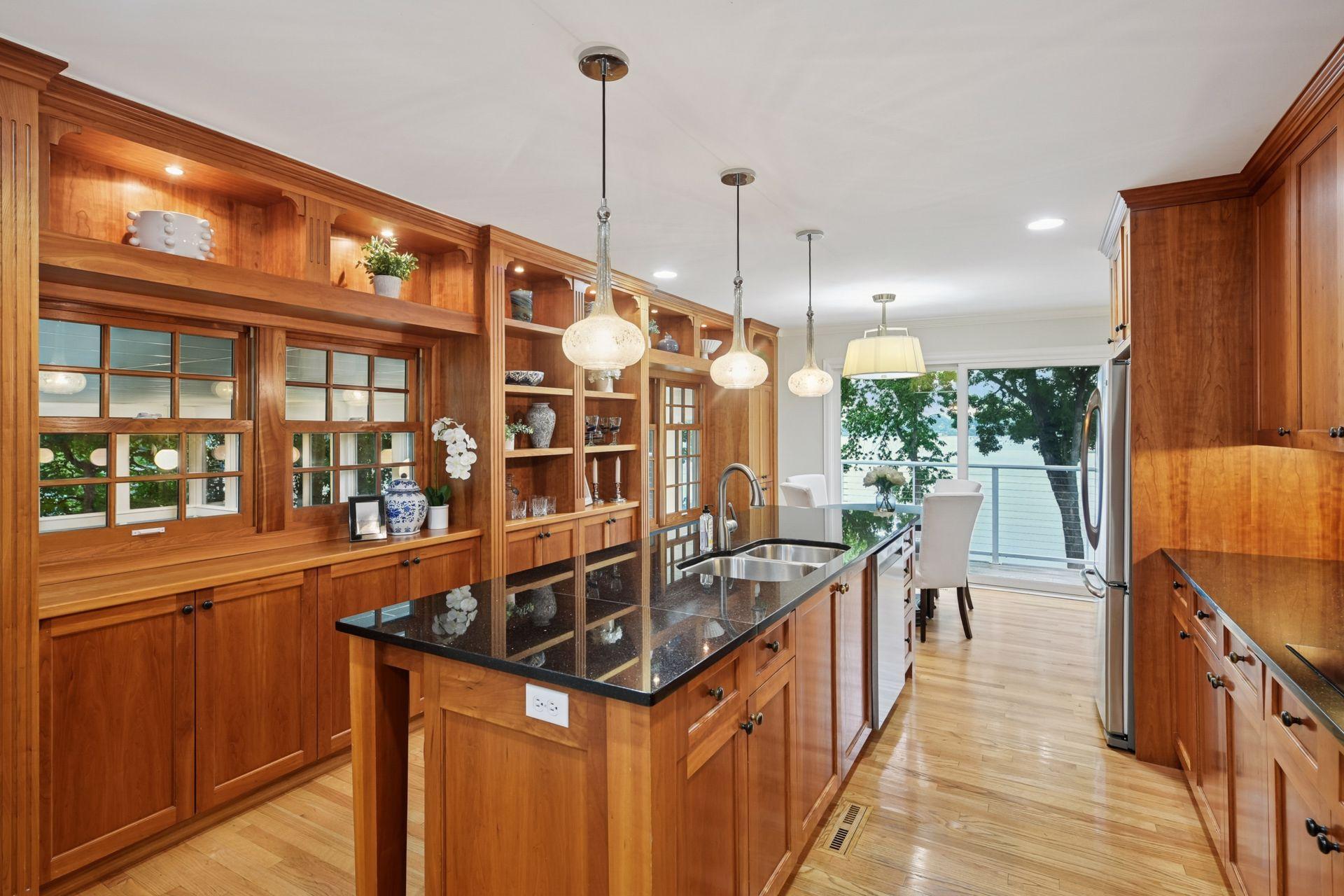 Access to the balcony and views of Lafayette Bay