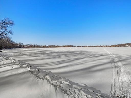 9156 Wassermann Court, Victoria, MN 55386