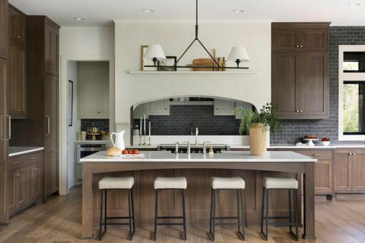 *Photo of another model, for example only*