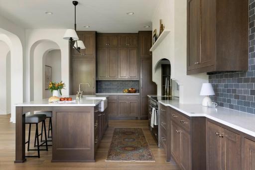 *Photo of another model, for example only*