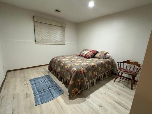 420 6th Avenue, Windom, MN 56101