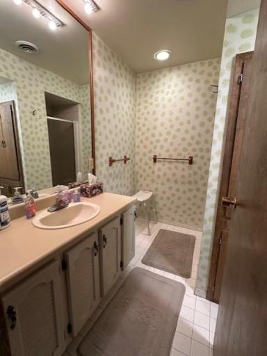 420 6th Avenue, Windom, MN 56101