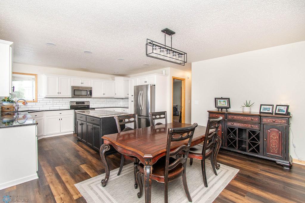 Dining Area/Kitchen