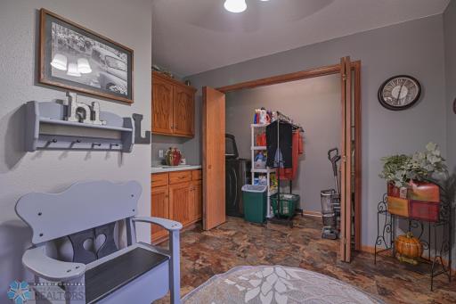 Photo for 429 W Bridge Avenue, Warren, MN 56762 - Listing #6638590 429 W Bridge Avenue, Warren, MN 56762