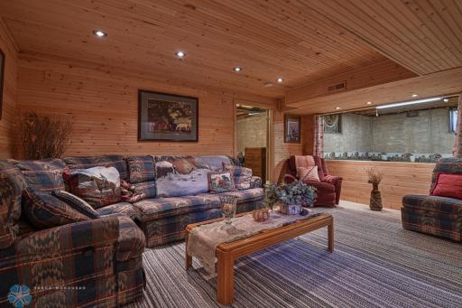 Photo for 429 W Bridge Avenue, Warren, MN 56762 - Listing #6638590 429 W Bridge Avenue, Warren, MN 56762