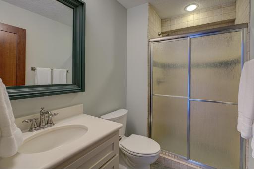 22 N Oaks Road, Saint Paul, MN 55127