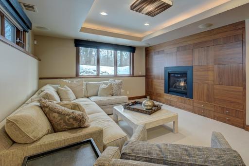 22 N Oaks Road, Saint Paul, MN 55127